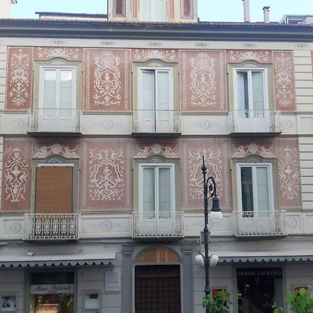 Palazzo Saltovar Соренто Екстериор снимка